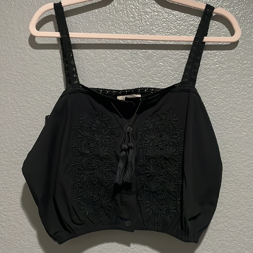 NWOT Chasing Unicorns Valerie Cotton Gauze, Cutwork + Lace Top in Black 🔥 - Picture 7 of 12